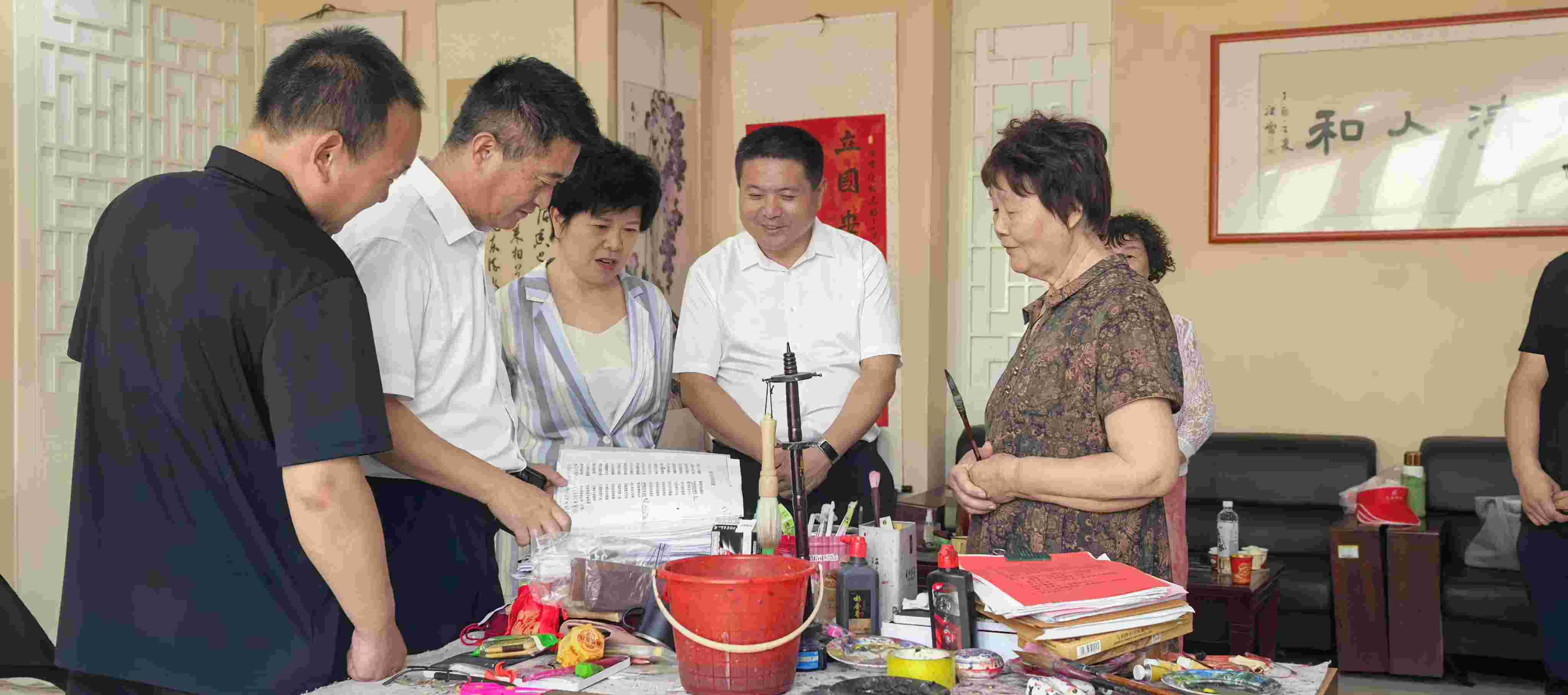 活动室.jpg