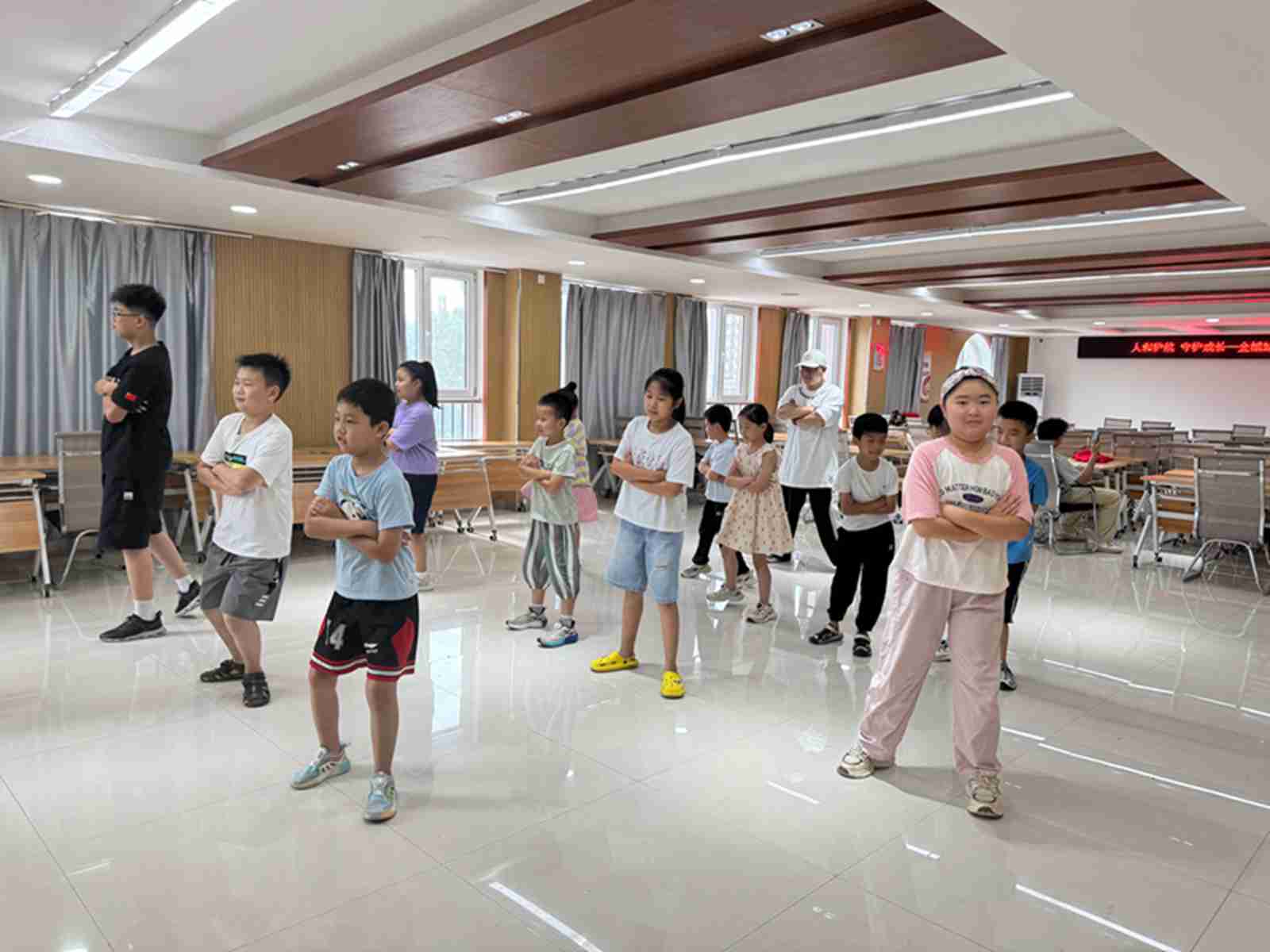 微信图片_20250727163213_副本.jpg
